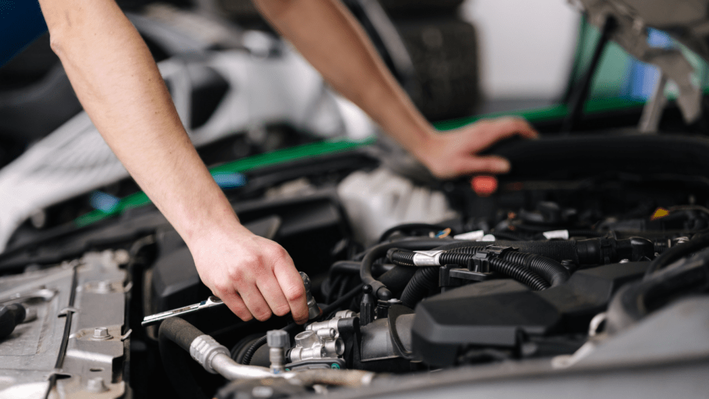 Comparing Mobile Auto Repair to Traditional Auto Shops