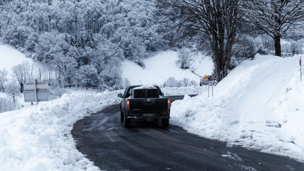 Essential Car Services for Winter Driving Stay Safe and Prepared During Cold Weather